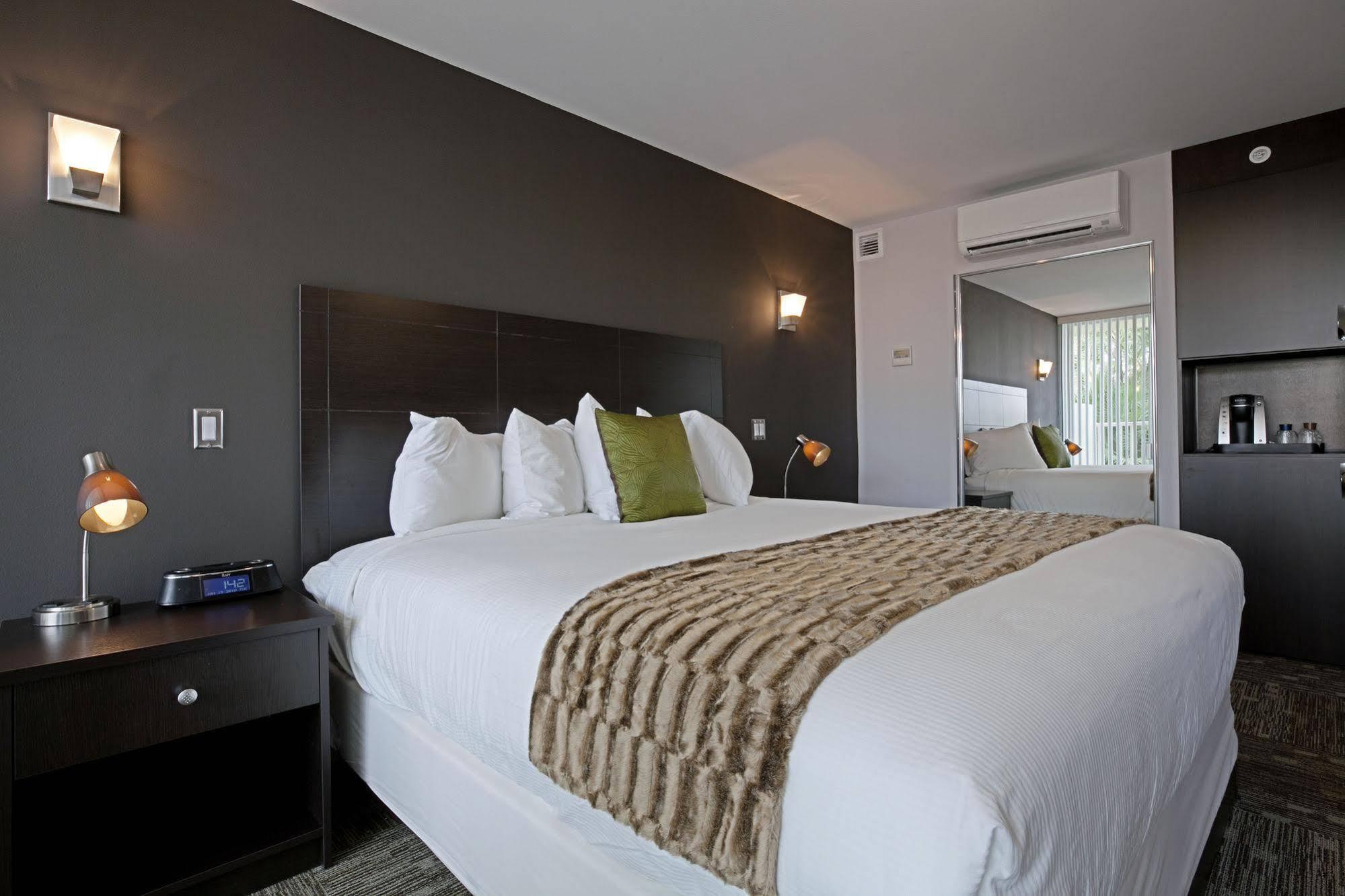 Bentley's Boutique Hotel; Western Premier Collection Hotel 4*