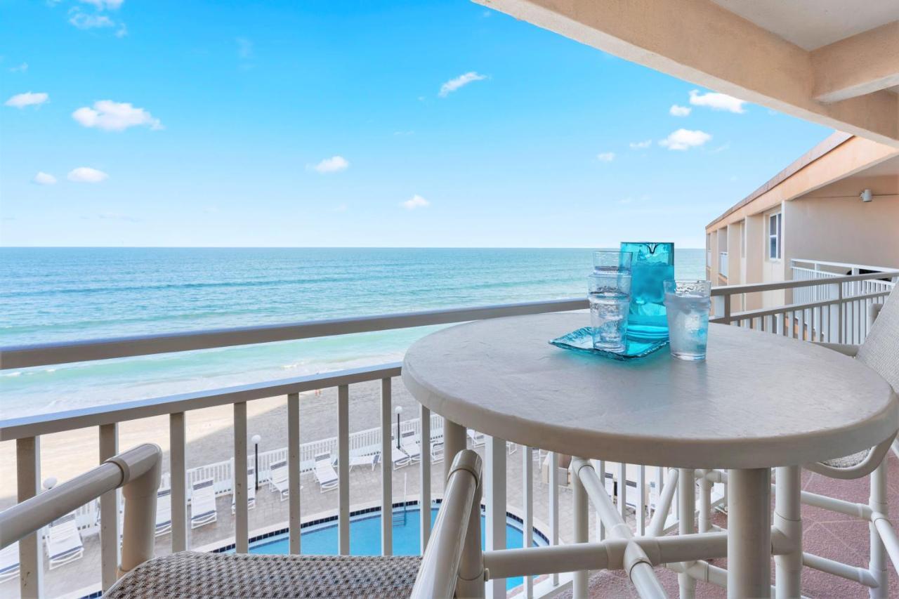 Paradise Club - Oceanfront And Penthouse Aparthotel Satellite Beach