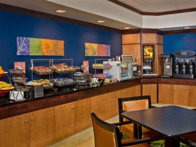 Fairfield & By Marriott Orlando Buena Vista 3* Lake Buena Vista