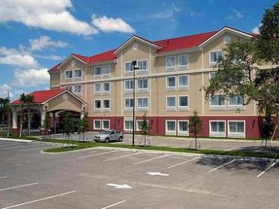 Express By Ihg Hotel 2*