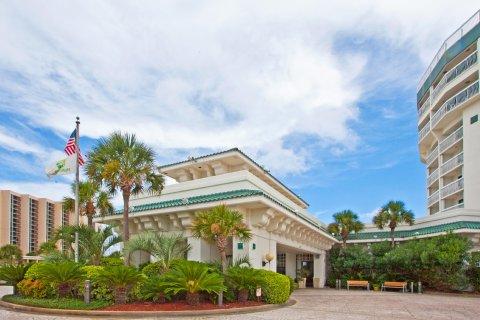 Hotel On The 3*