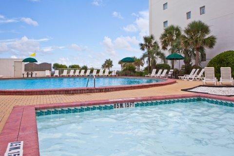 Hotel On The
