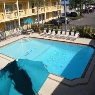 La Quinta Airport Stadium Westshore Hotel 3*