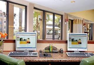 Courtyard Miami Airport West 3* Doral
