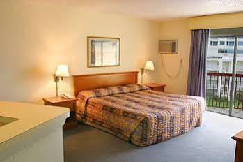 Ocean Point 2* Pompano Beach