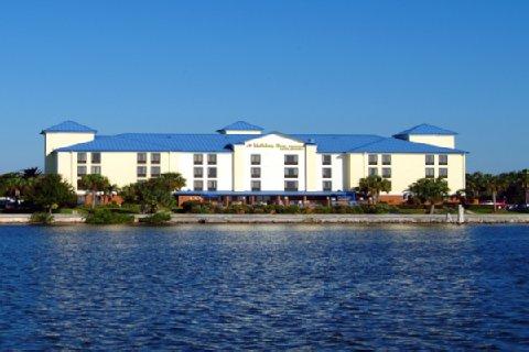 Express & Tampa-rocky Point Island By Ihg 2* Tampa