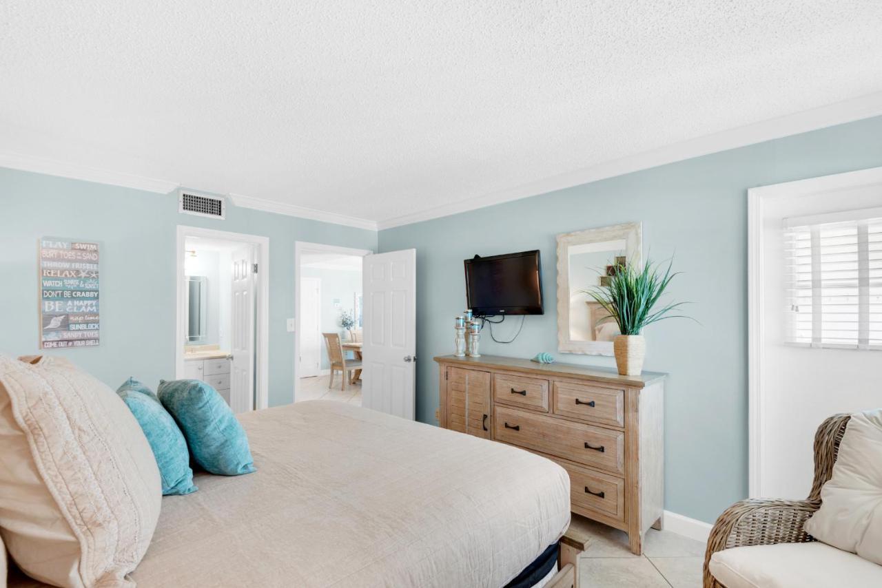 Surf And Racquet Club 711 Apartment