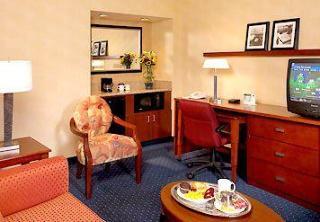 Courtyard By Marriott At The Mayo Clinic Campus/beaches Hotel Jacksonville