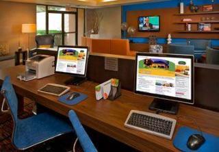 Courtyard By Marriott At The Mayo Clinic Campus/beaches 3*