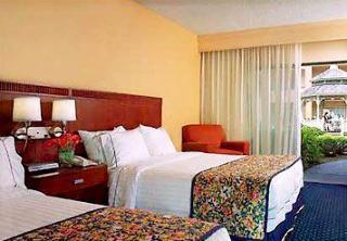 Courtyard By Marriott At The Mayo Clinic Campus/beaches Hotel