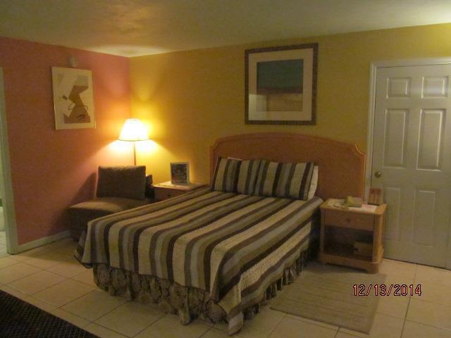 Beachwalk Motel 2*