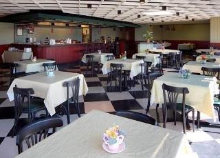 Quality & Bayside Near Pensacola 2*