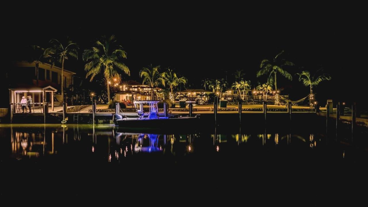 Ragged Edge & Marina *
