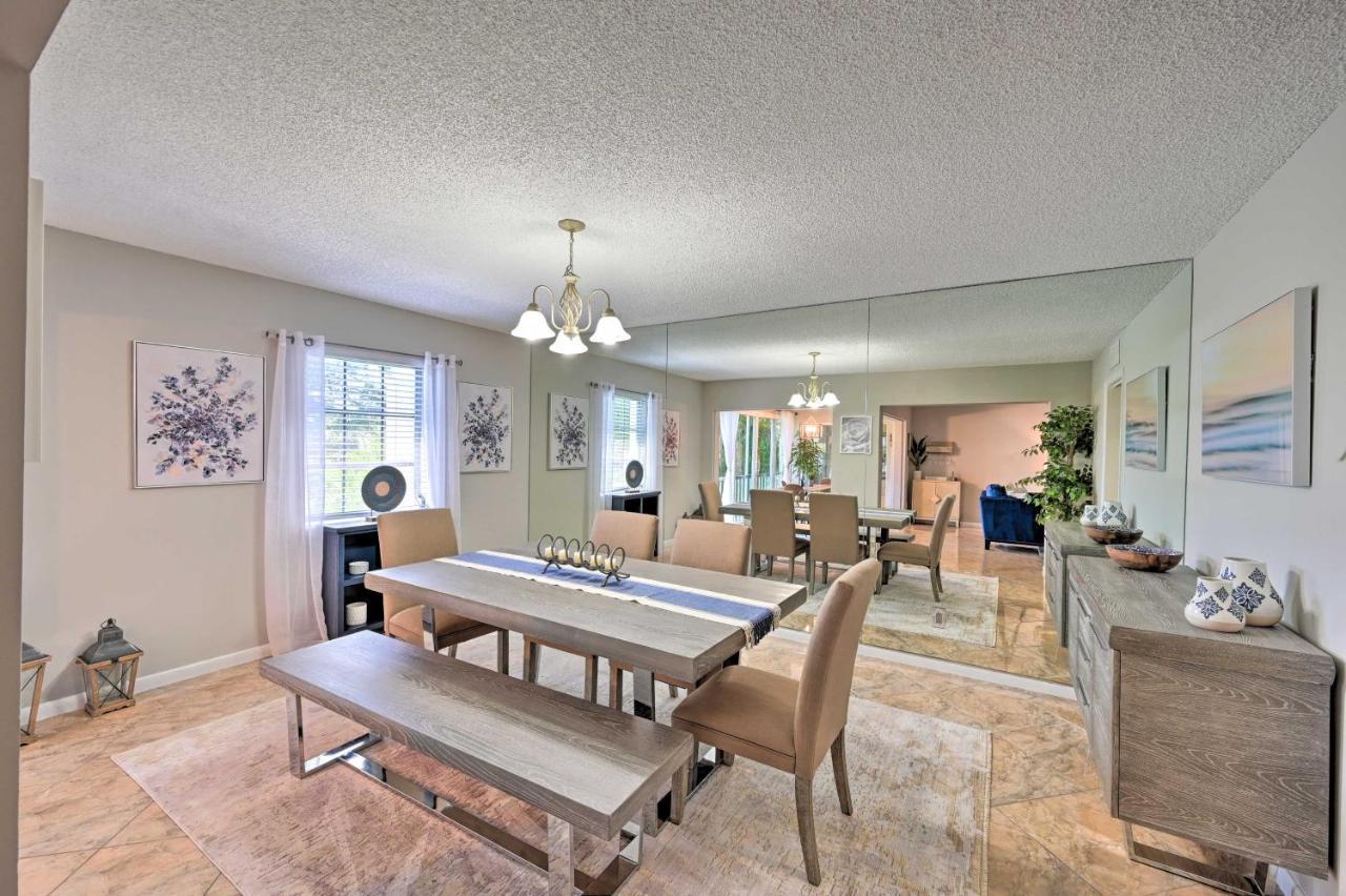 With Enclosed Balcony And Views!