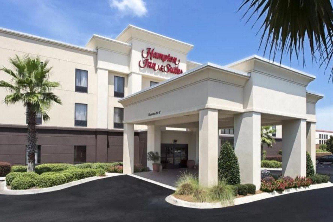 Hotel Hampton & I-10 N At Town Plaza