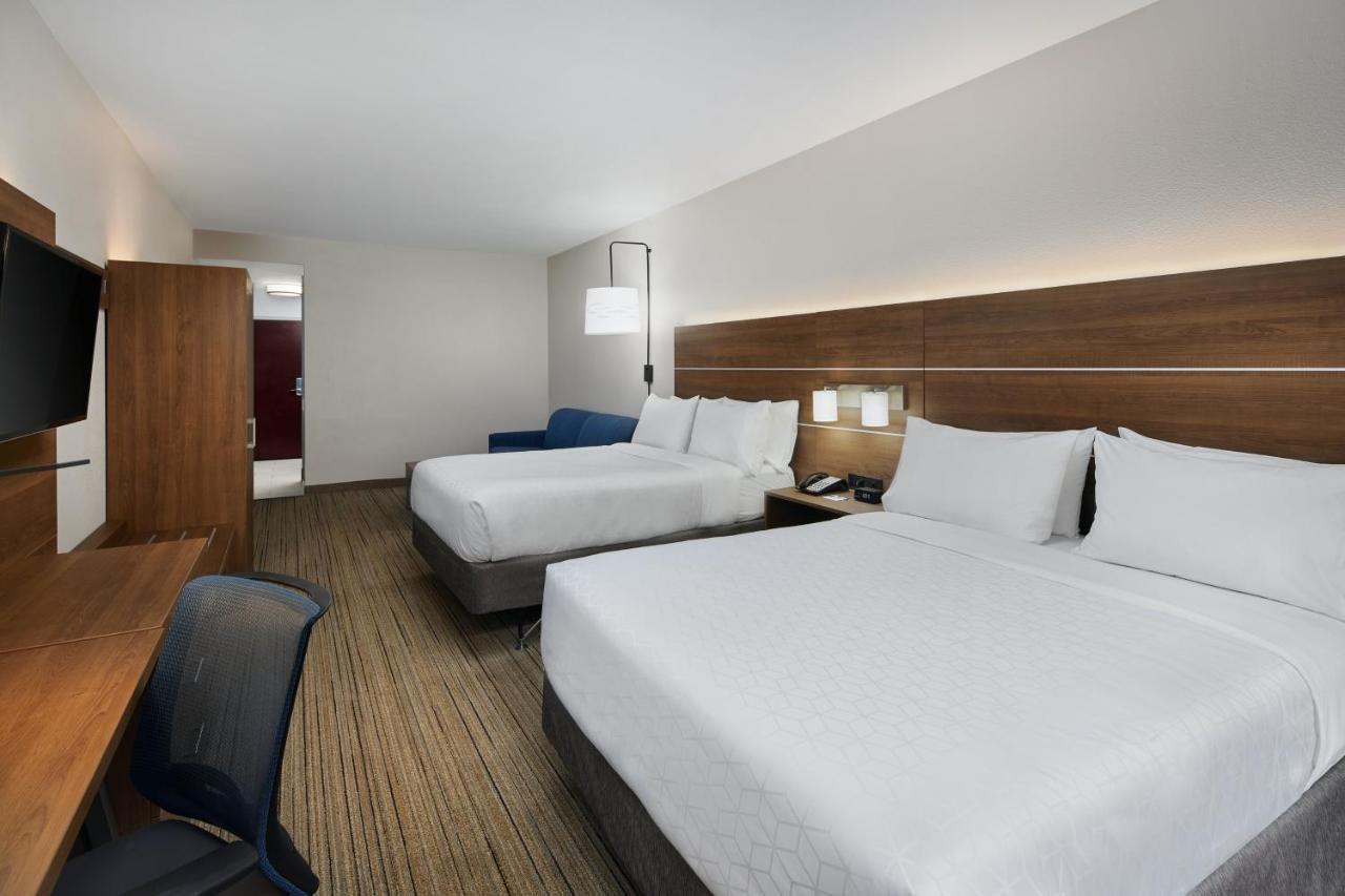 Hotel Express & Pensacola-west Navy Base By Ihg 3*