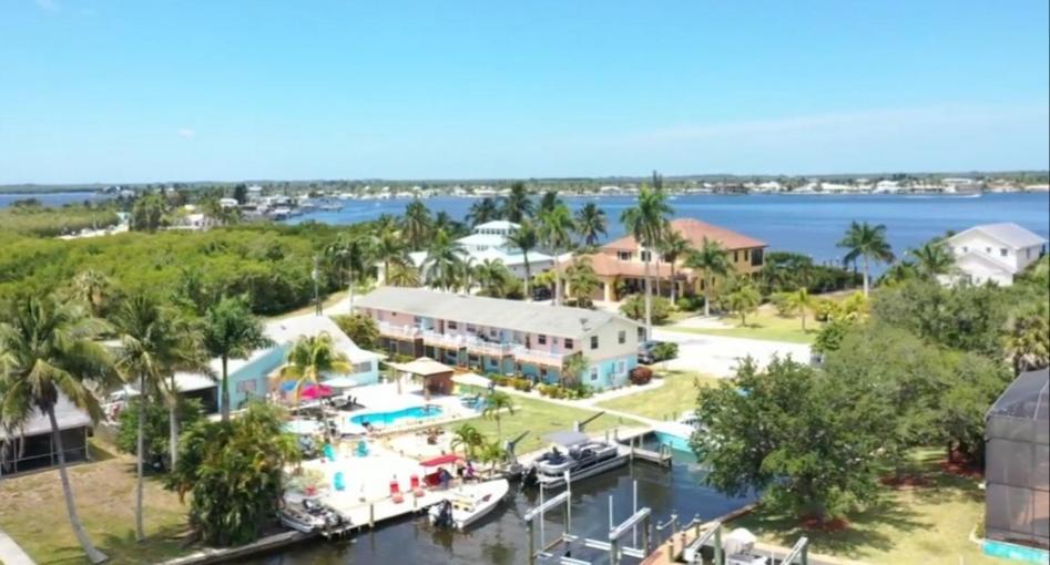 Hotel On Shoreview Matlacha