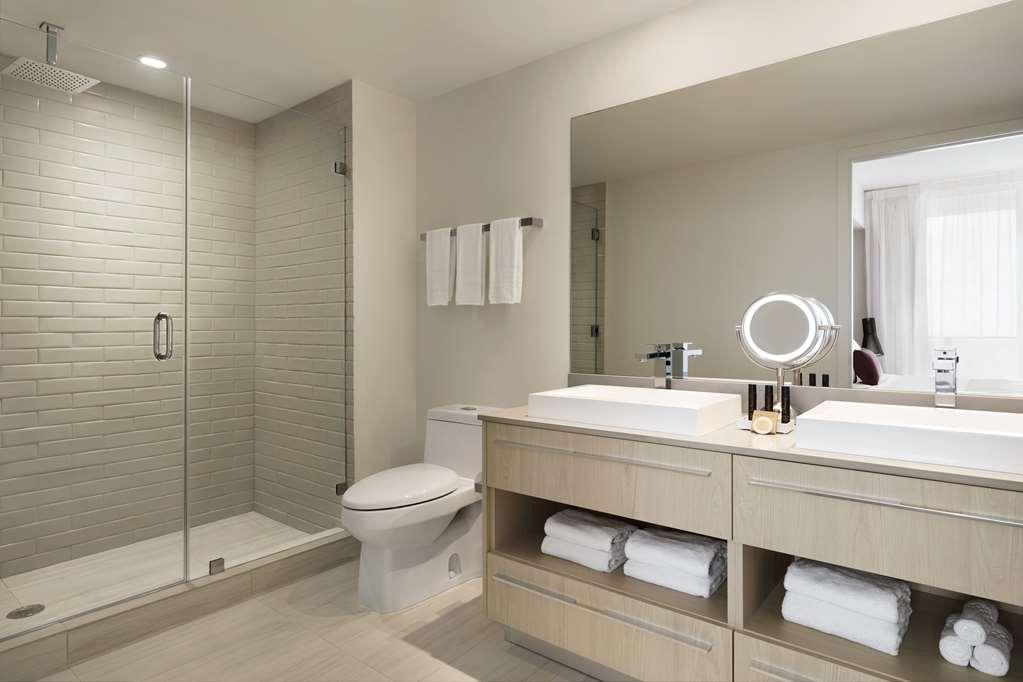 Modern 3 Bedroom At Hollywood 28th Floor *