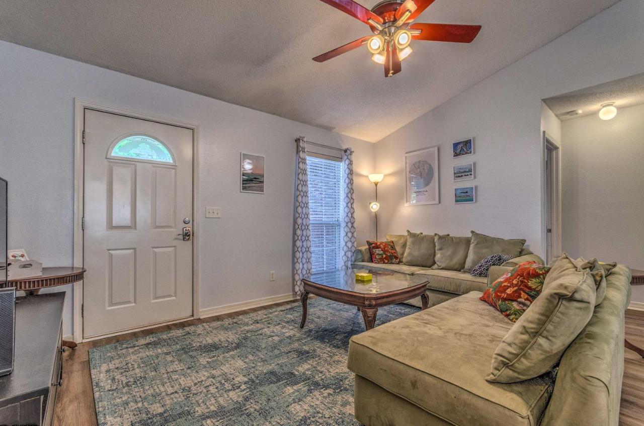 Holiday home 10 Mi To Downtown Pets Welcome! *