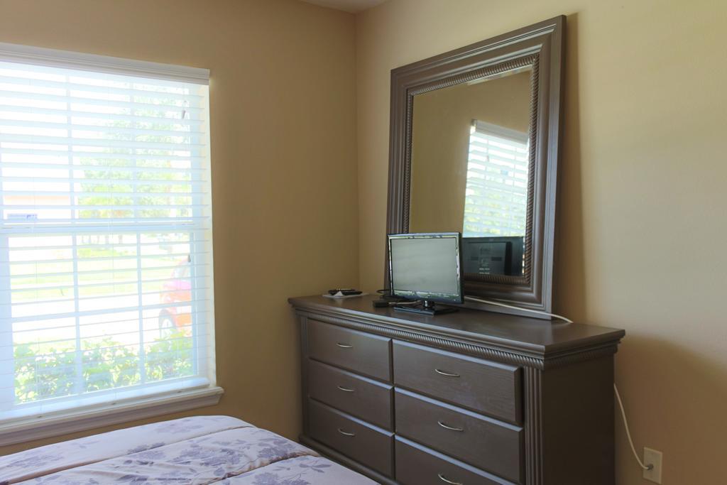 Apartment Gemini International Vacation Four Corners