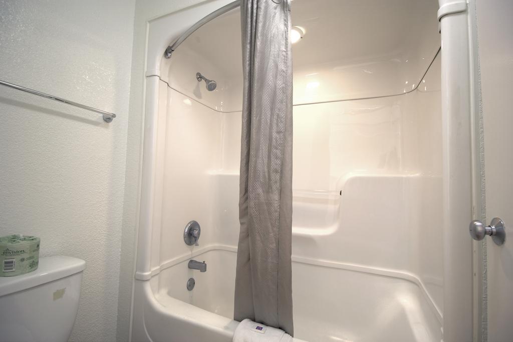 Hotel 6-lantana West Palm Beach, Fl
