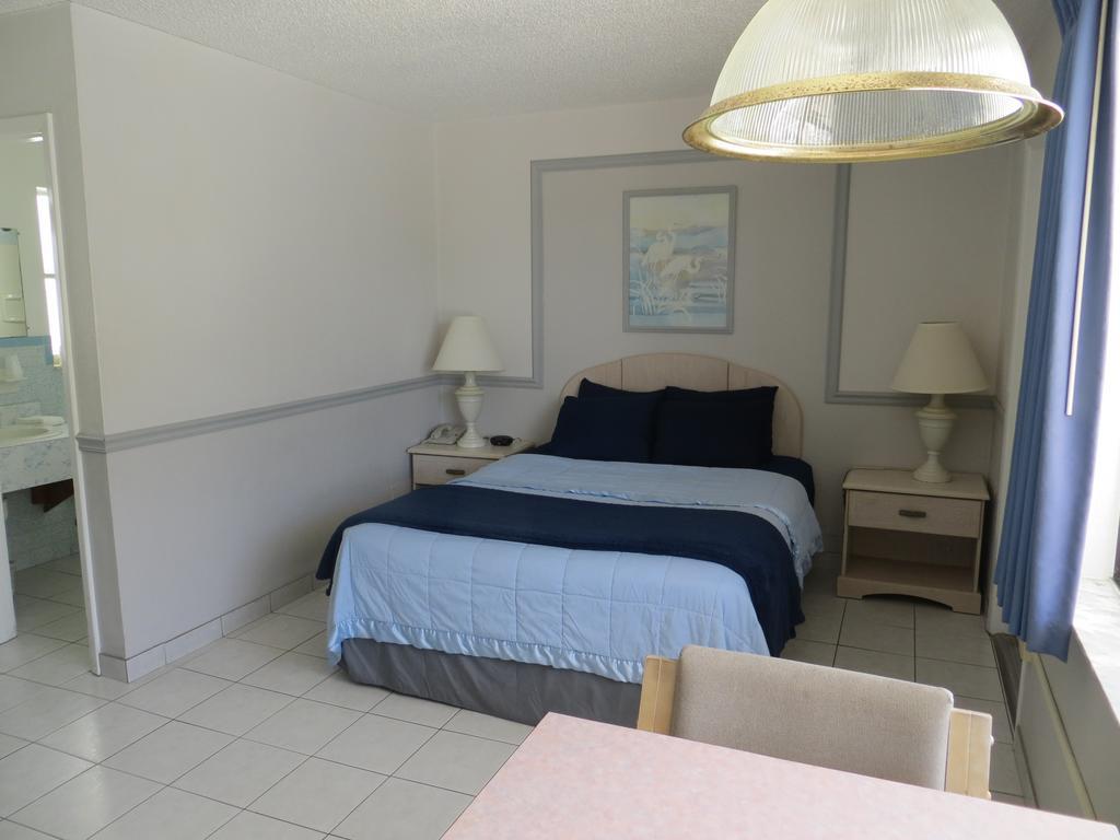 Motel Castle Daytona Beach Shores
