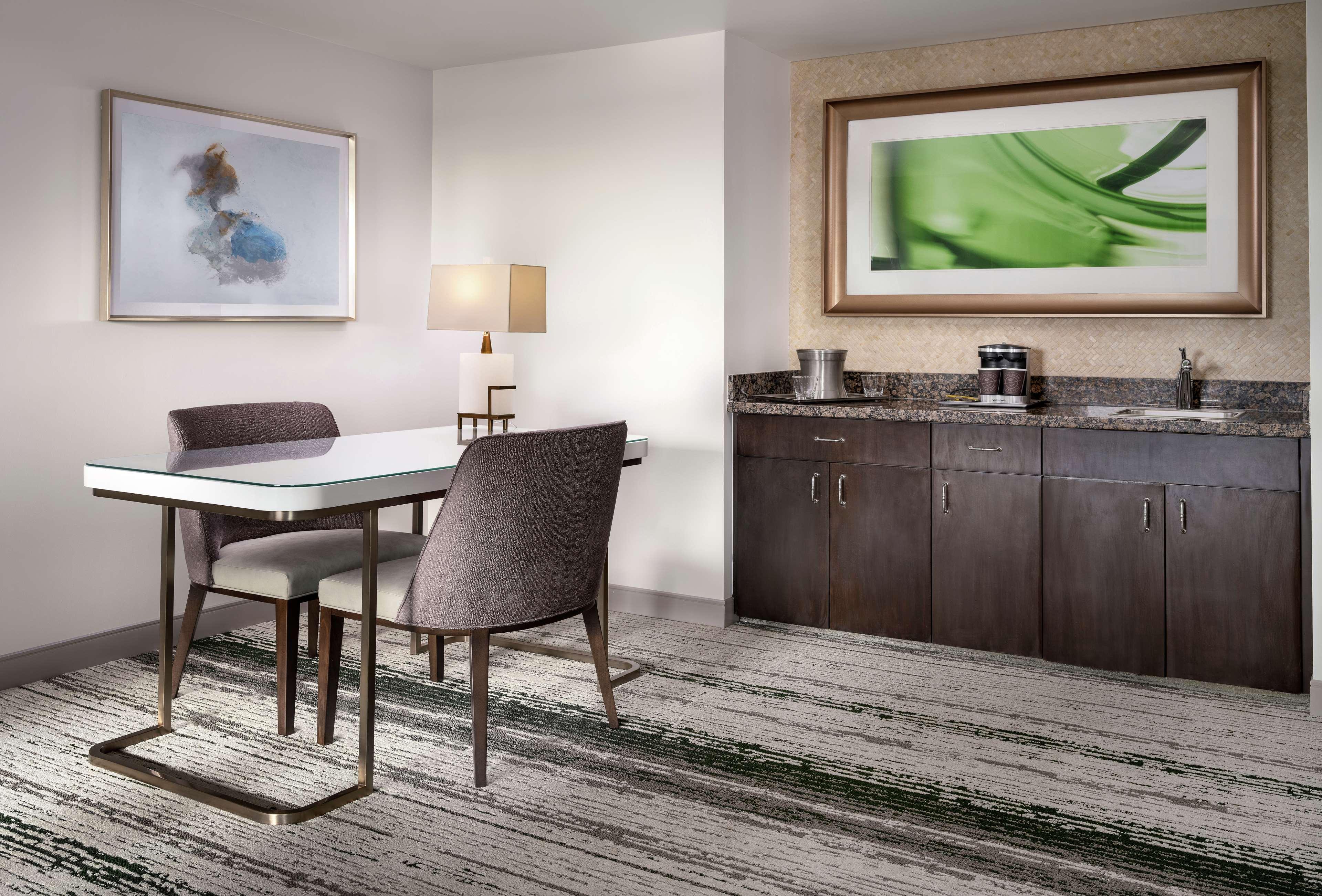 Resort Signia By Hilton Orlando - An Official Walt World 5*