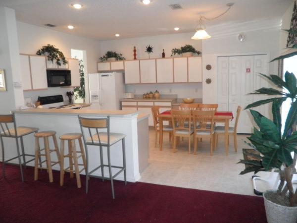 Sunsplash Vacation Homes Holiday home Davenport