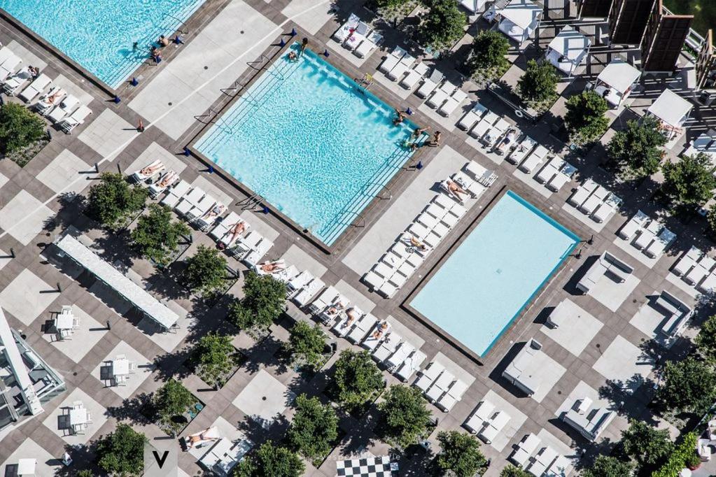 Apartment Luxury Waterfront In The Urban Oasis At Icon-brickell Free *