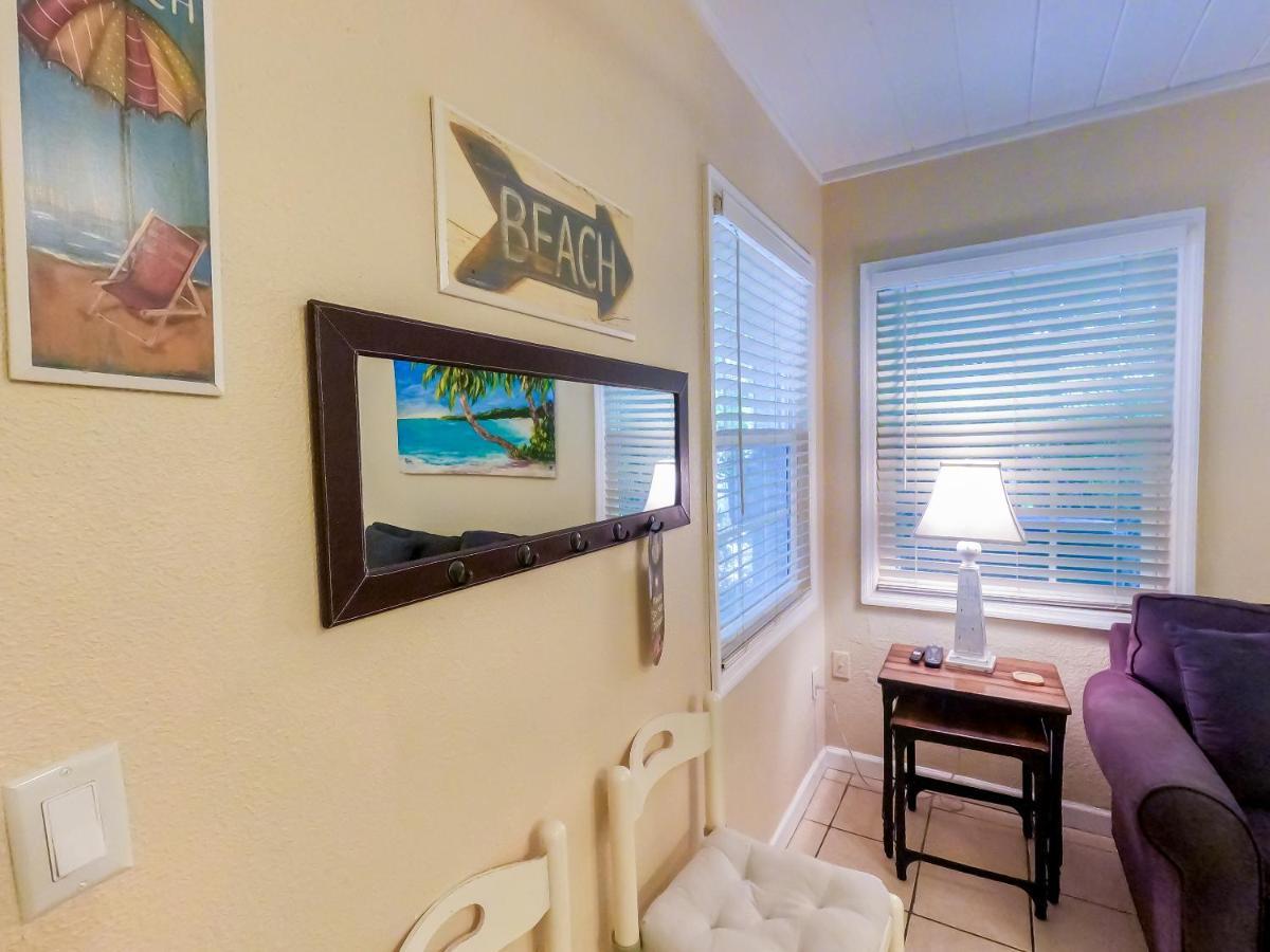 Haley's At Anna Maria Island Motel 2*