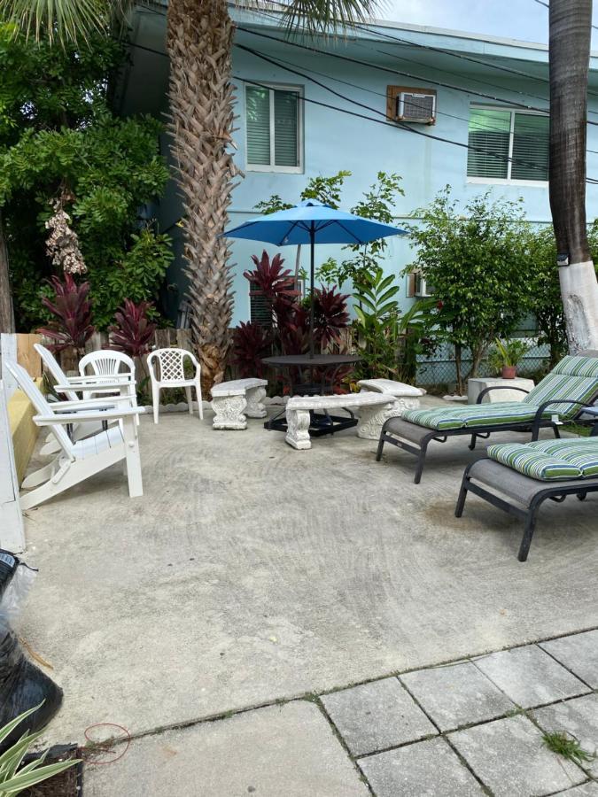 Dee Jay Hotel Lauderdale-by-the-Sea