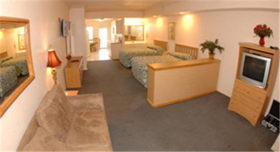 Royal Motel 2*