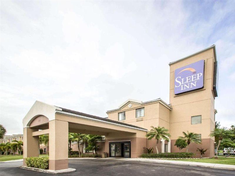 Inn Sleep Miami Airport 2*