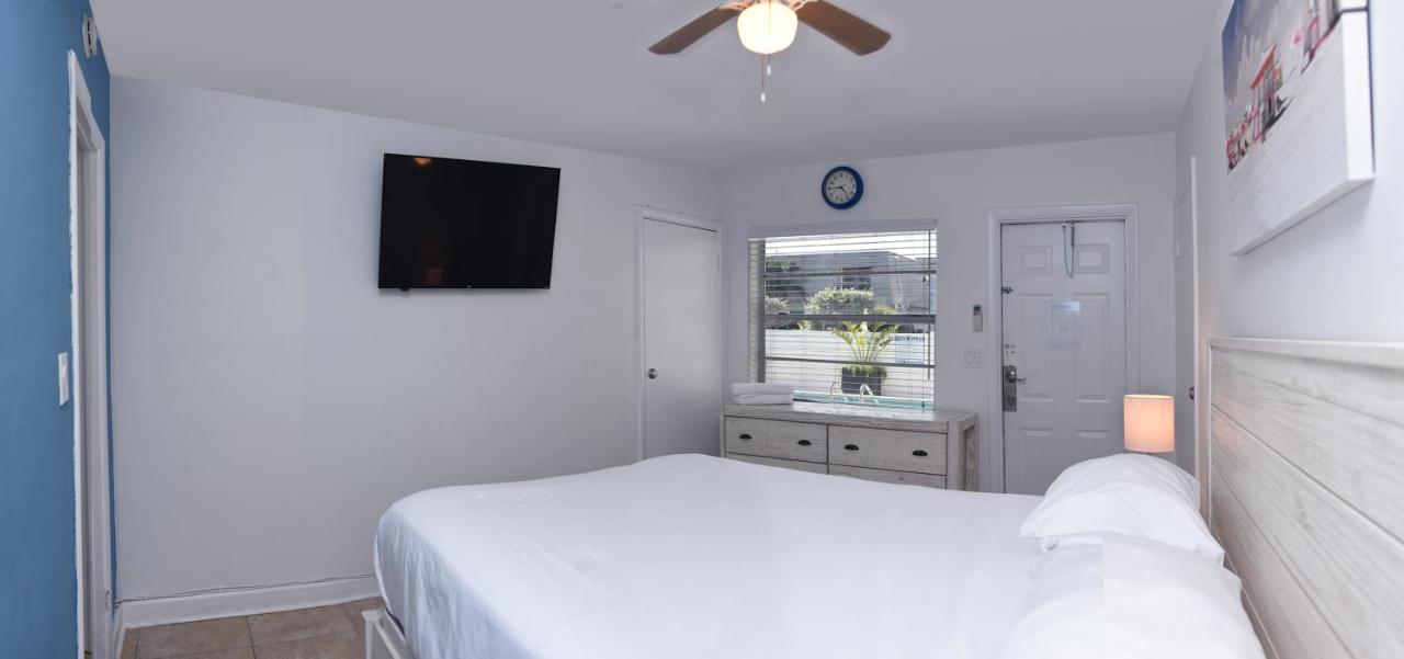 Makani House 335 Hotel Hollywood