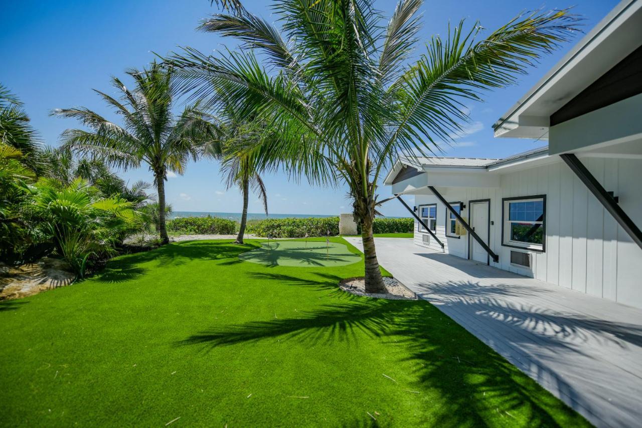 Casey Key - Beachfront Hotel