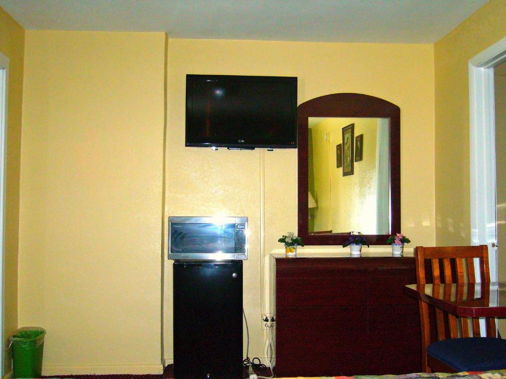 Stay Inn Motel