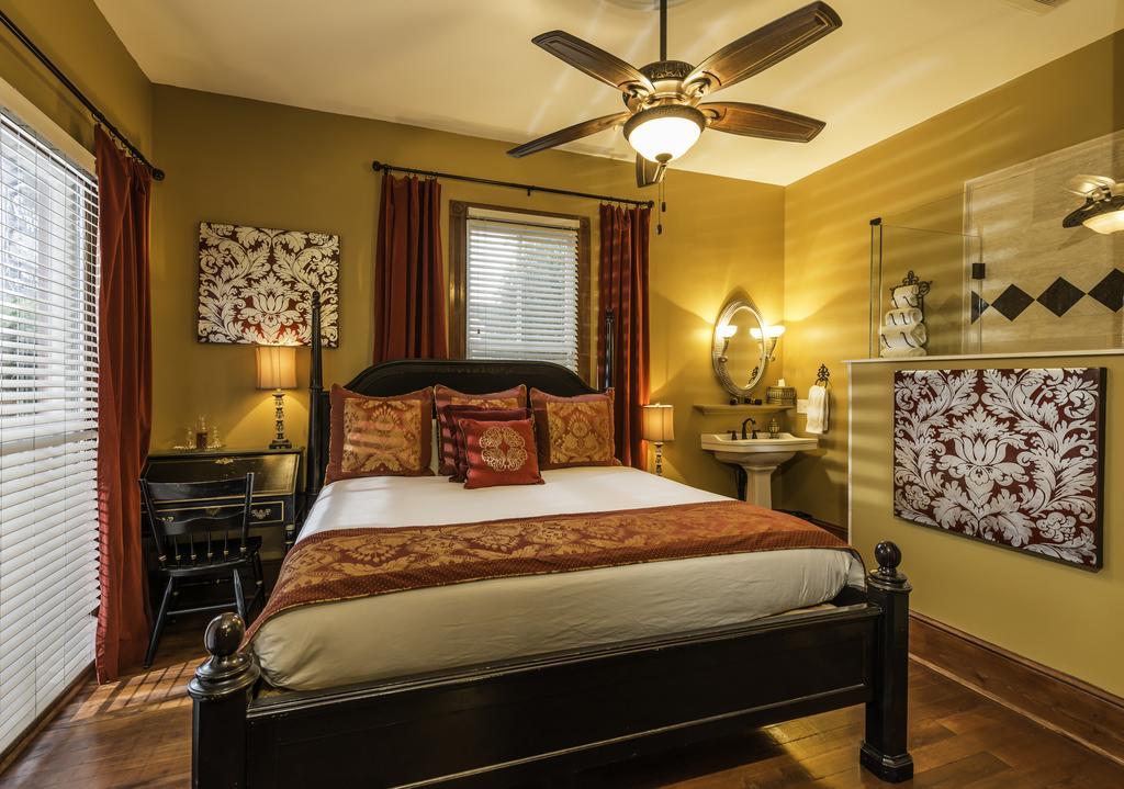 Carriage Way Adults Only - 21 Years Old And Up Bed & Breakfast St. Augustine