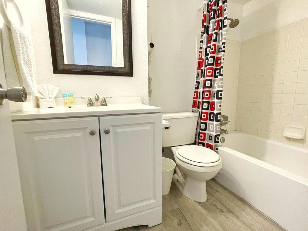 Ocean Jewels Studios! Hotel