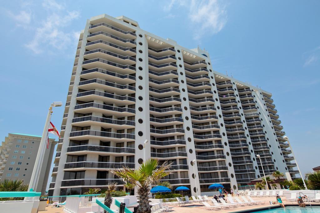 Surfside 3*
