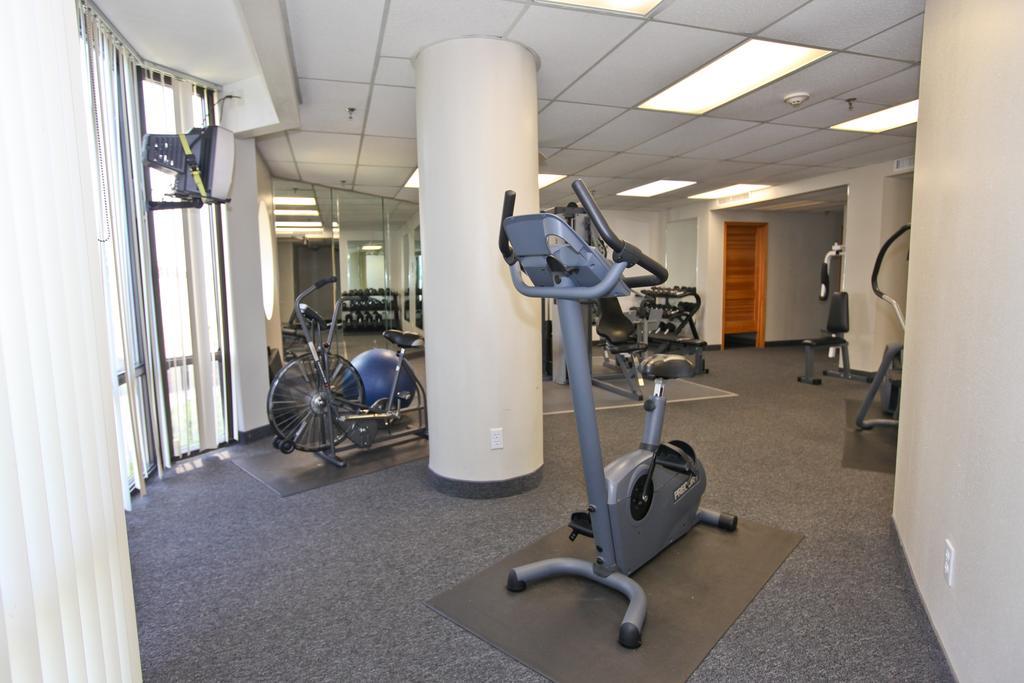 Aparthotel Surfside 3*