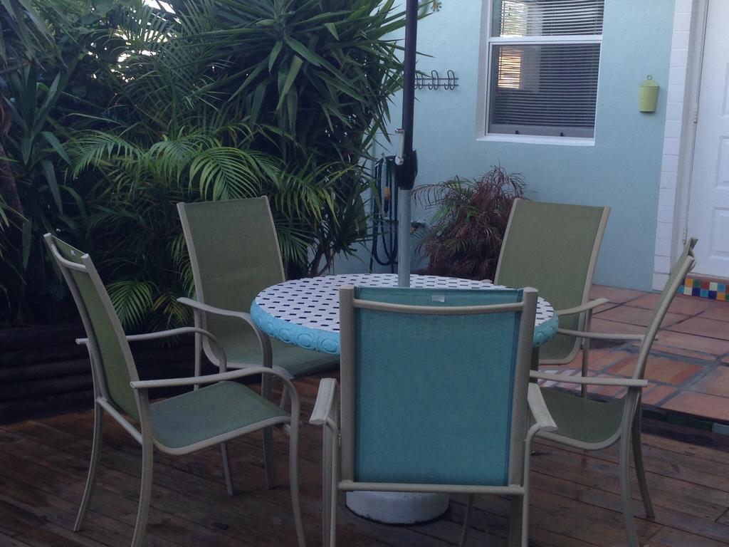 Angelfish Hotel Hollywood