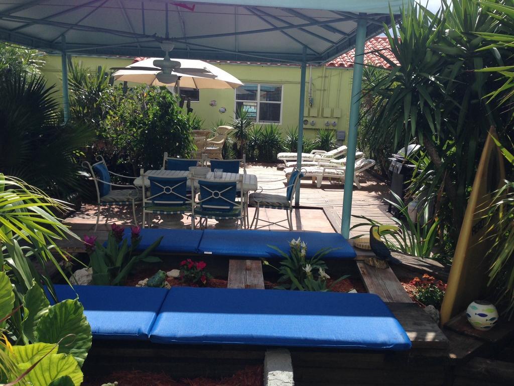 Angelfish Hotel 2*
