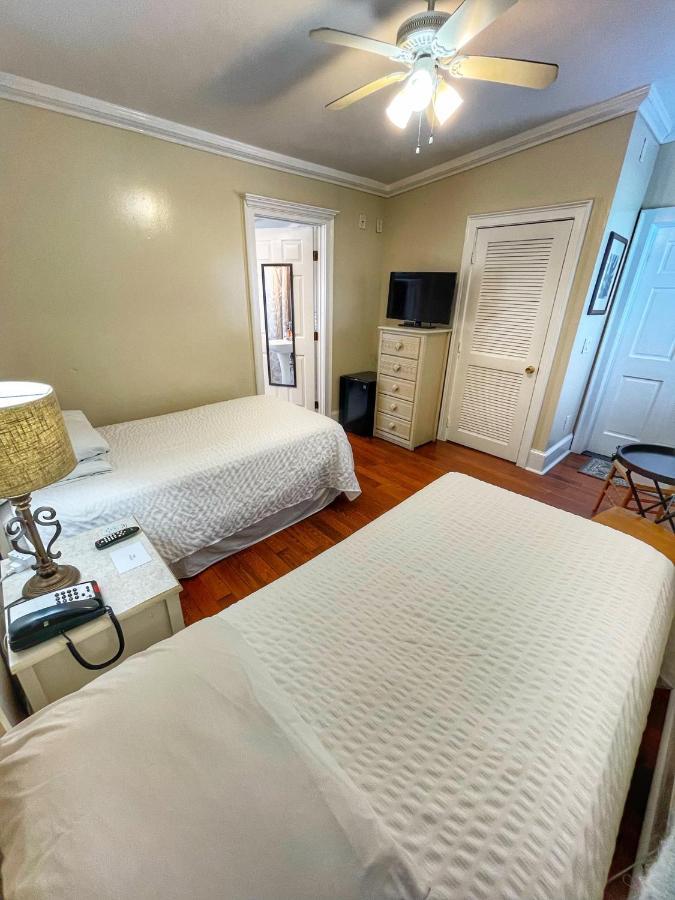 The Casablanca Bed & Breakfast 3*