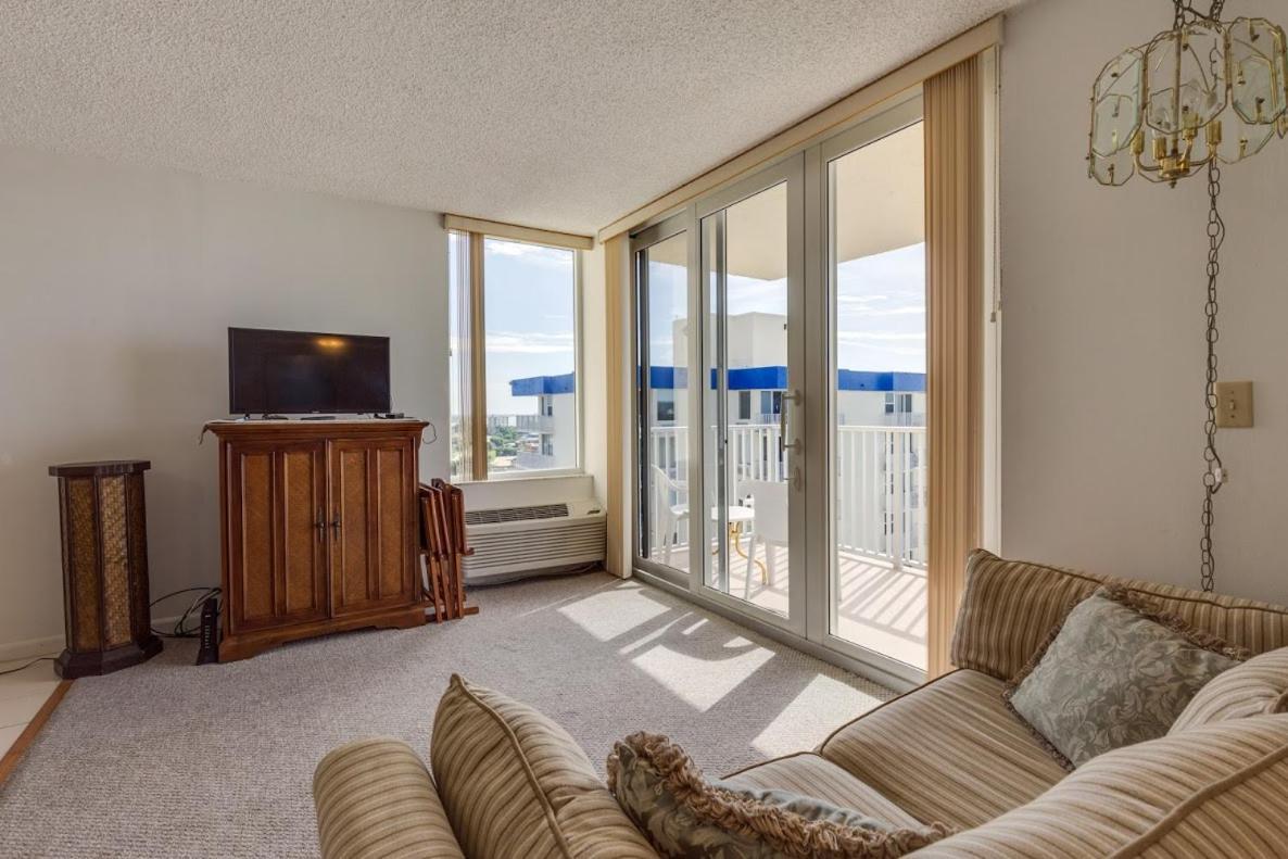 Estero Tennis 1204a Fort Myers Beach