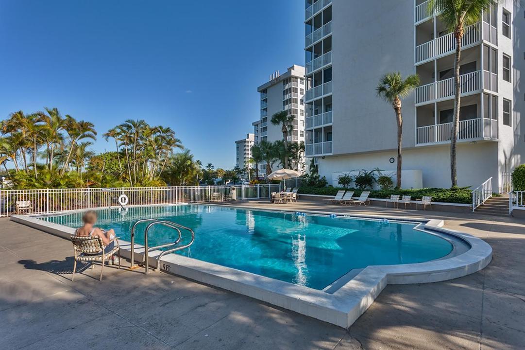 Estero Tennis 1204a Apartment Fort Myers Beach