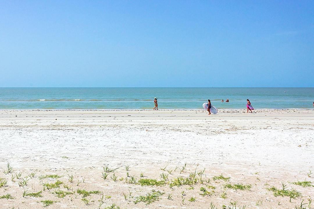 Estero Tennis 1204a Fort Myers Beach