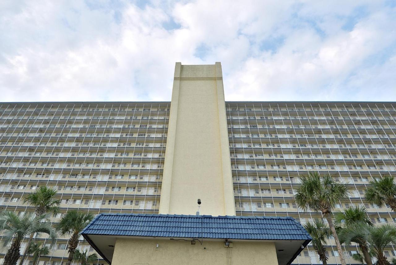 Apartment Summit 913, 1 Bedroom, Sleeps 6, Beachfront, Wi-fi, Pool Panama City Beach