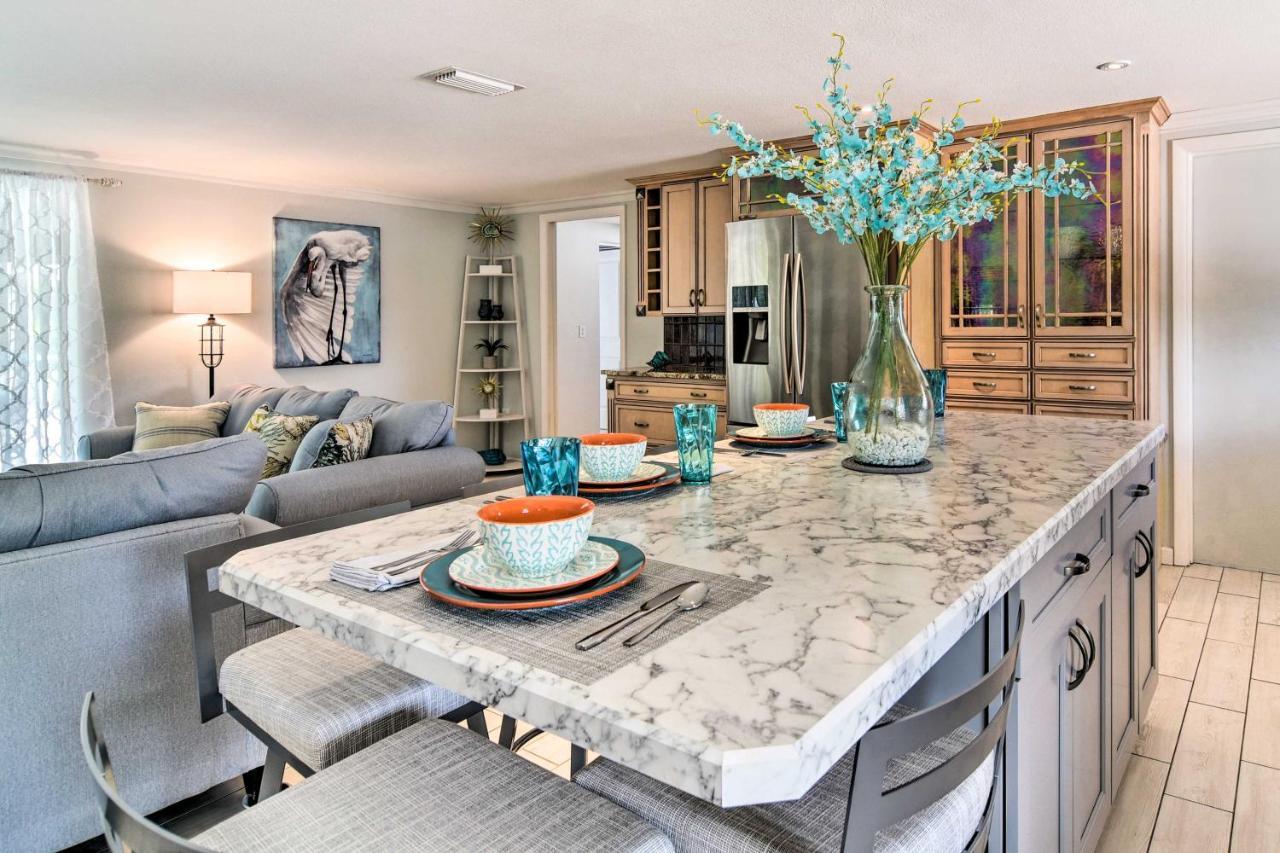 Waterfront Heated Pool And Fire Pit Holiday home Bradenton