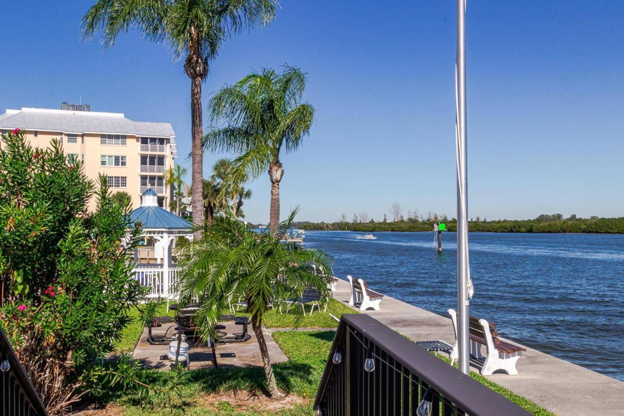 Harbor Tower Intracoastal *
