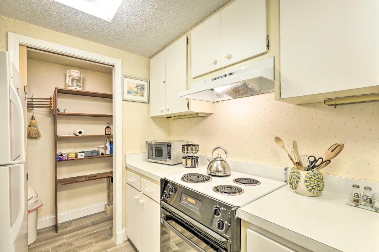Large Tampa-area - 15 Mi Clearwater Beach! * Palm Harbor